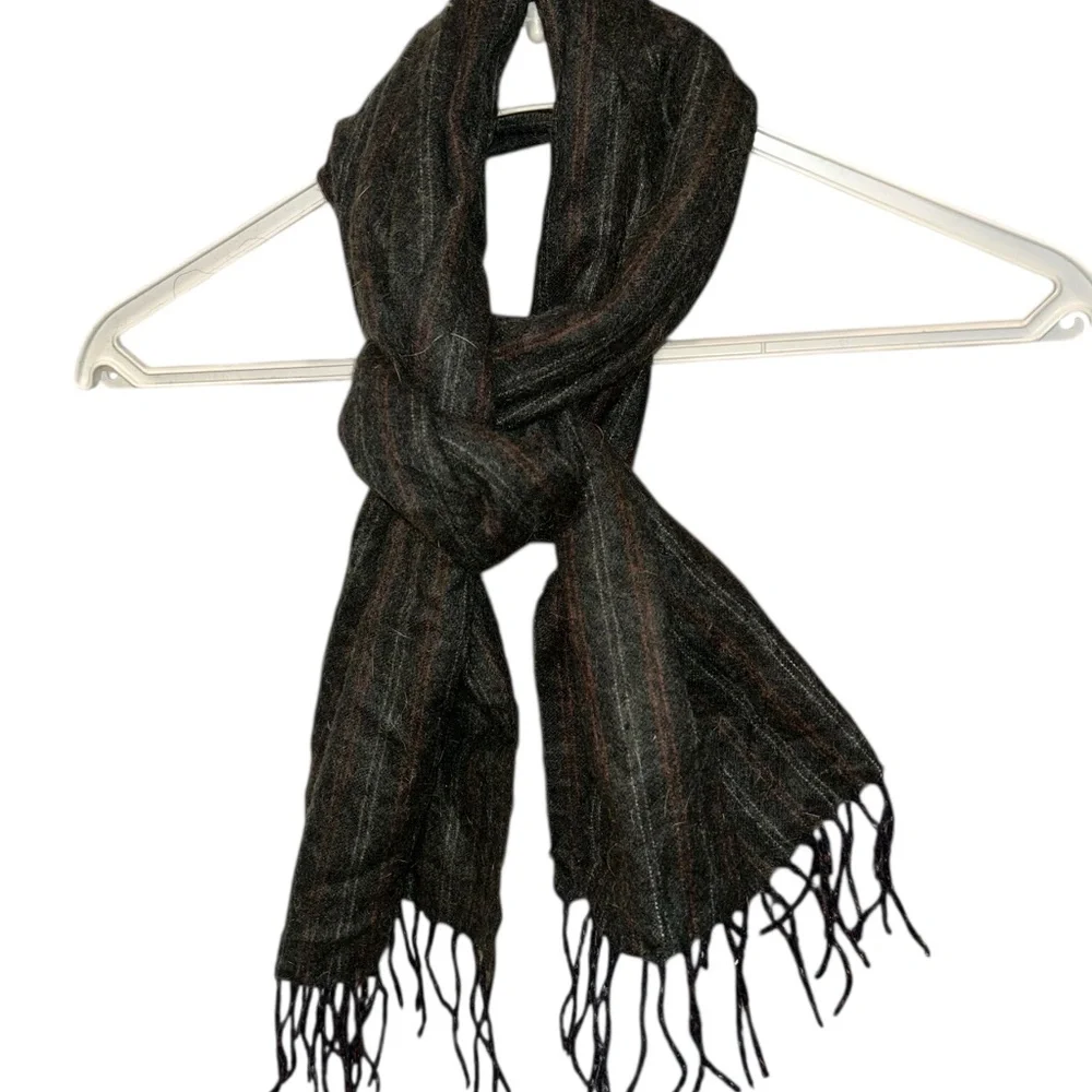 Barneys New York 100% Cashmere charcoal pin stripe scarf